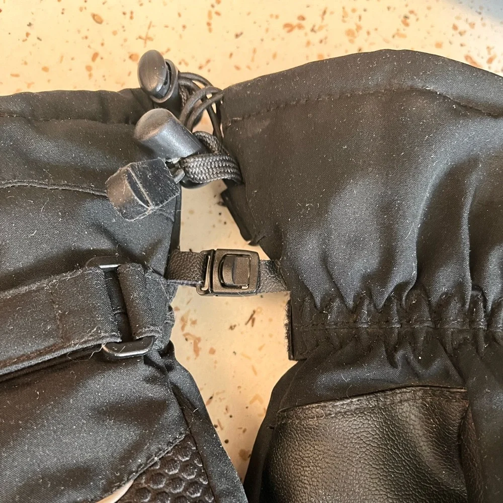 Waterproof Winter Cold Weather Ski Gloves for Boys & Girls 3M Thinsulate Warm